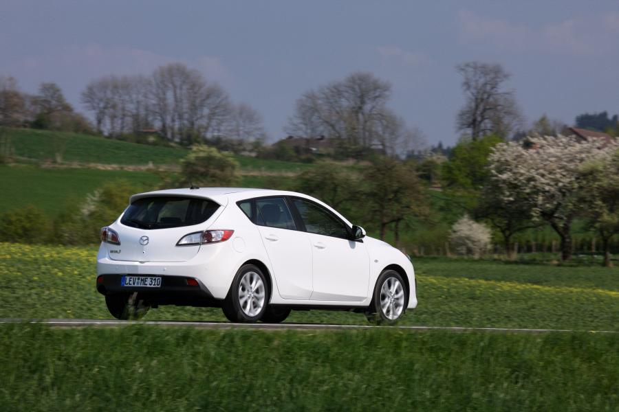  Mazda3 i-stop 2009 года  (фото 32 из 47)